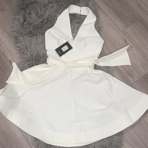 New unworn Fashion Nova Paula Skater Dress